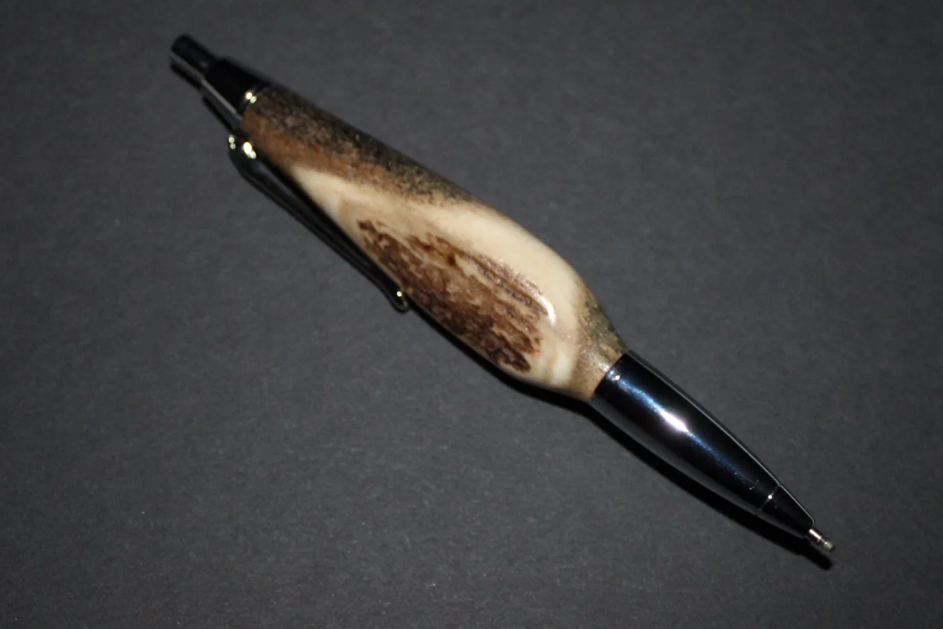 Senator Click Pen Red Deer Antler - Chrome