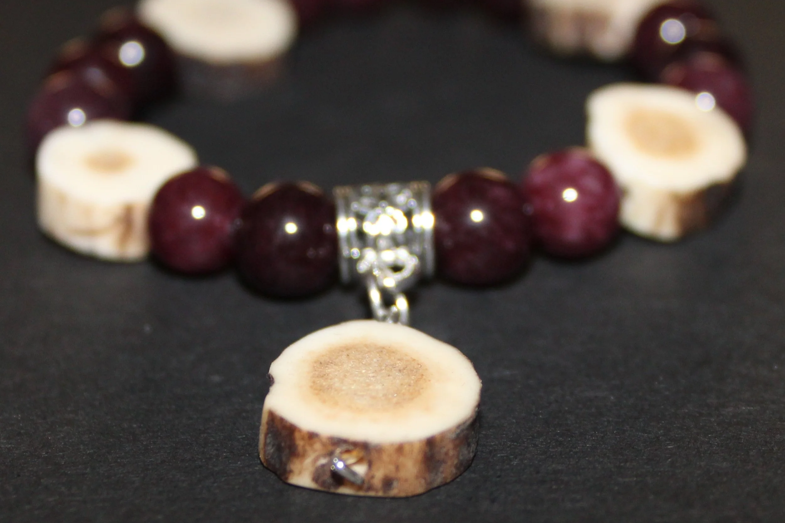 Red Deer Antler Bracelet with Stirling Silver cuff and Red Garnet Beads (20cm)
