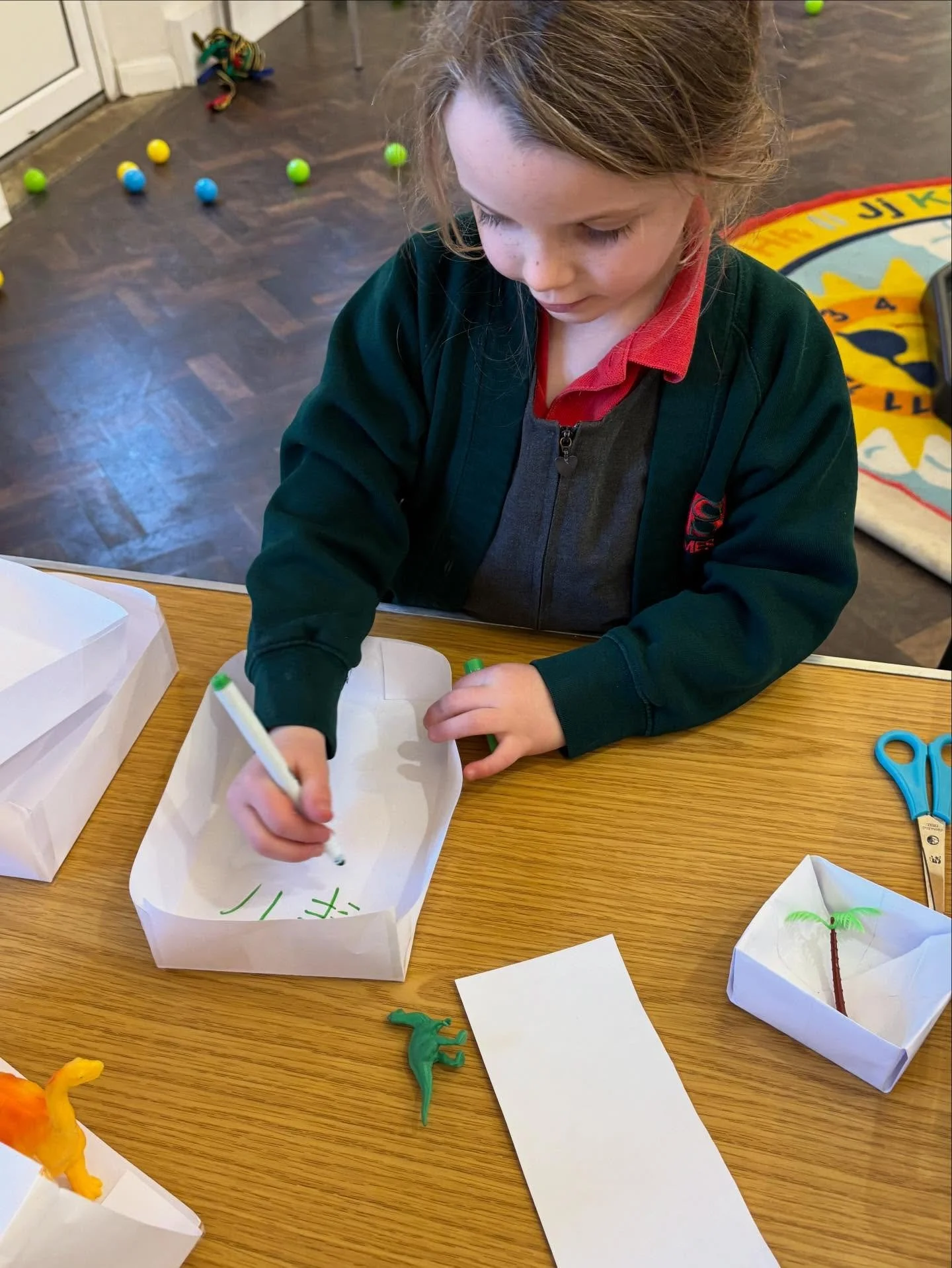 ⭐️Today at St Philip&rsquo;s⭐️

We have been creating habitats for our little toy animals! Thinking about the kinds of environments different animals would thrive in🦕🐐
