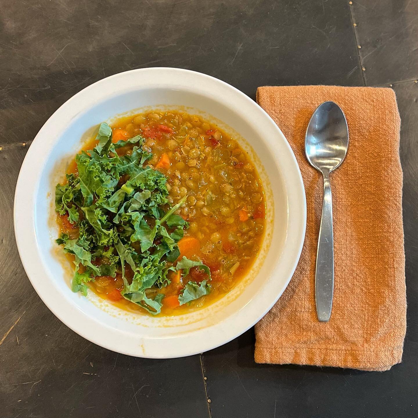 Dinner is served! I love a lentil soup on a cold May Gray day in So Cal. June Gloom is on the horizon so my soup game is strong this time of year 😄 Thank you @cookieandkate for the recipe- it truly is the best. One of my teens even told me it &ldquo