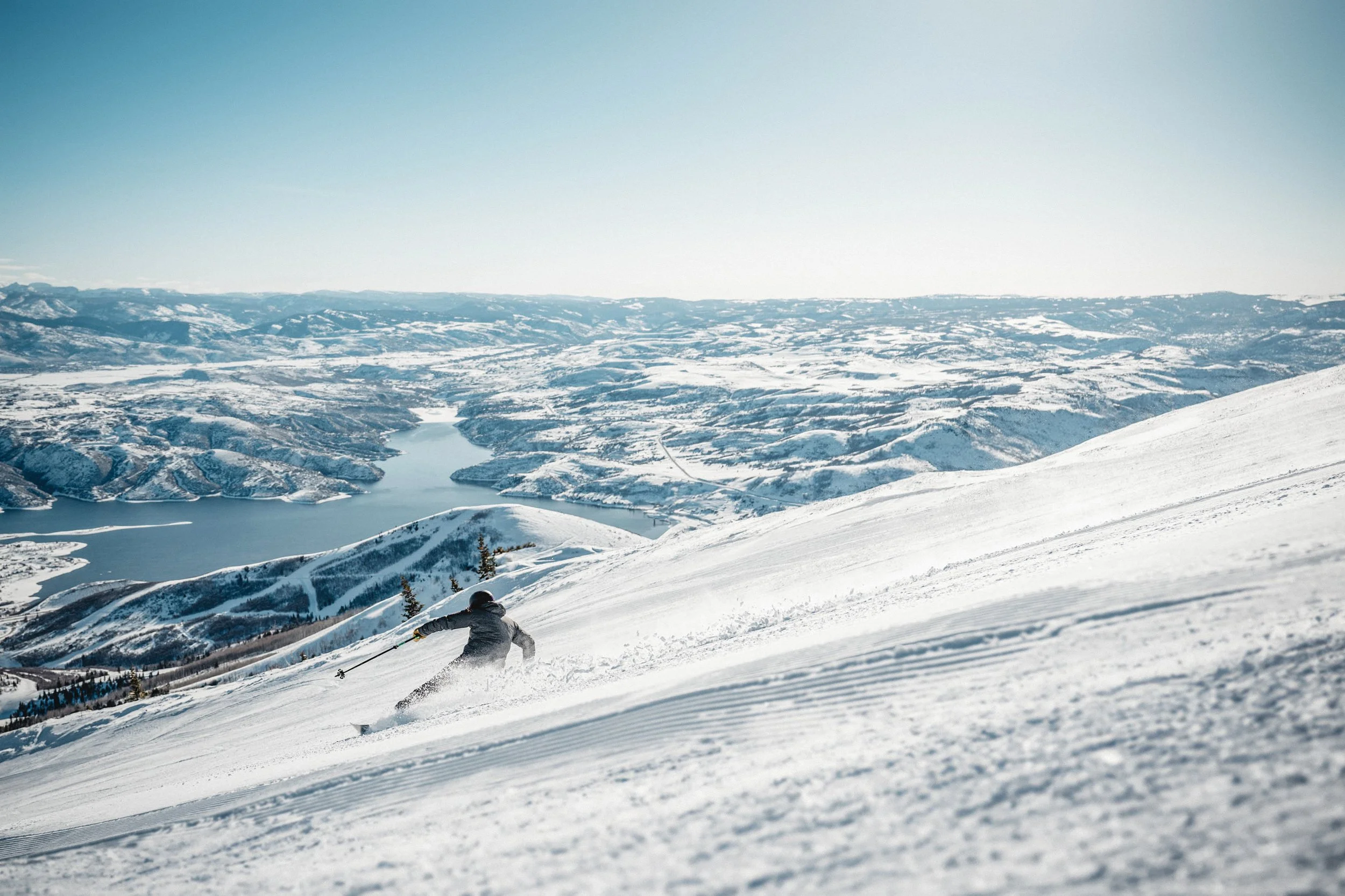 2024-11-1_DV_Carousel_WinterSelects_ (25).jpg