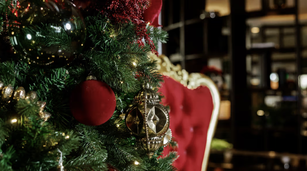 Holiday Tree Lighting at Pendry