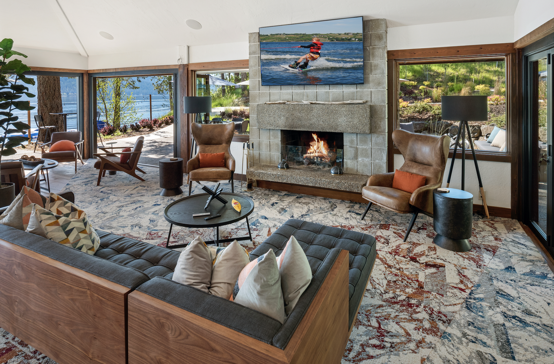The Lakehouse Interior 