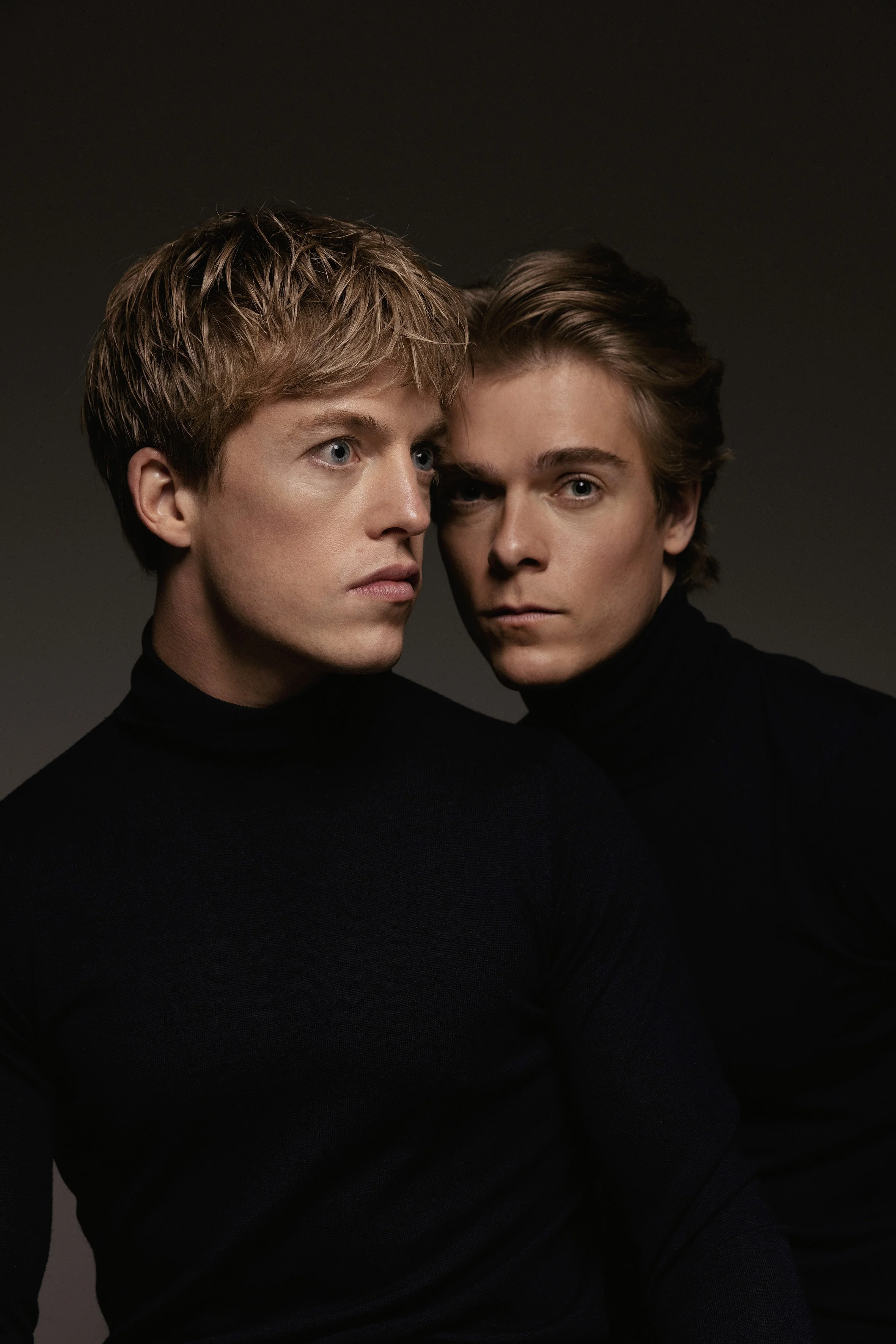 556A3265_jussen_jussenbrothers_by_jesajahizkia_portrait_Low+Res_©+Jesaja+Hizkia_www.jesajahizkia.jpg