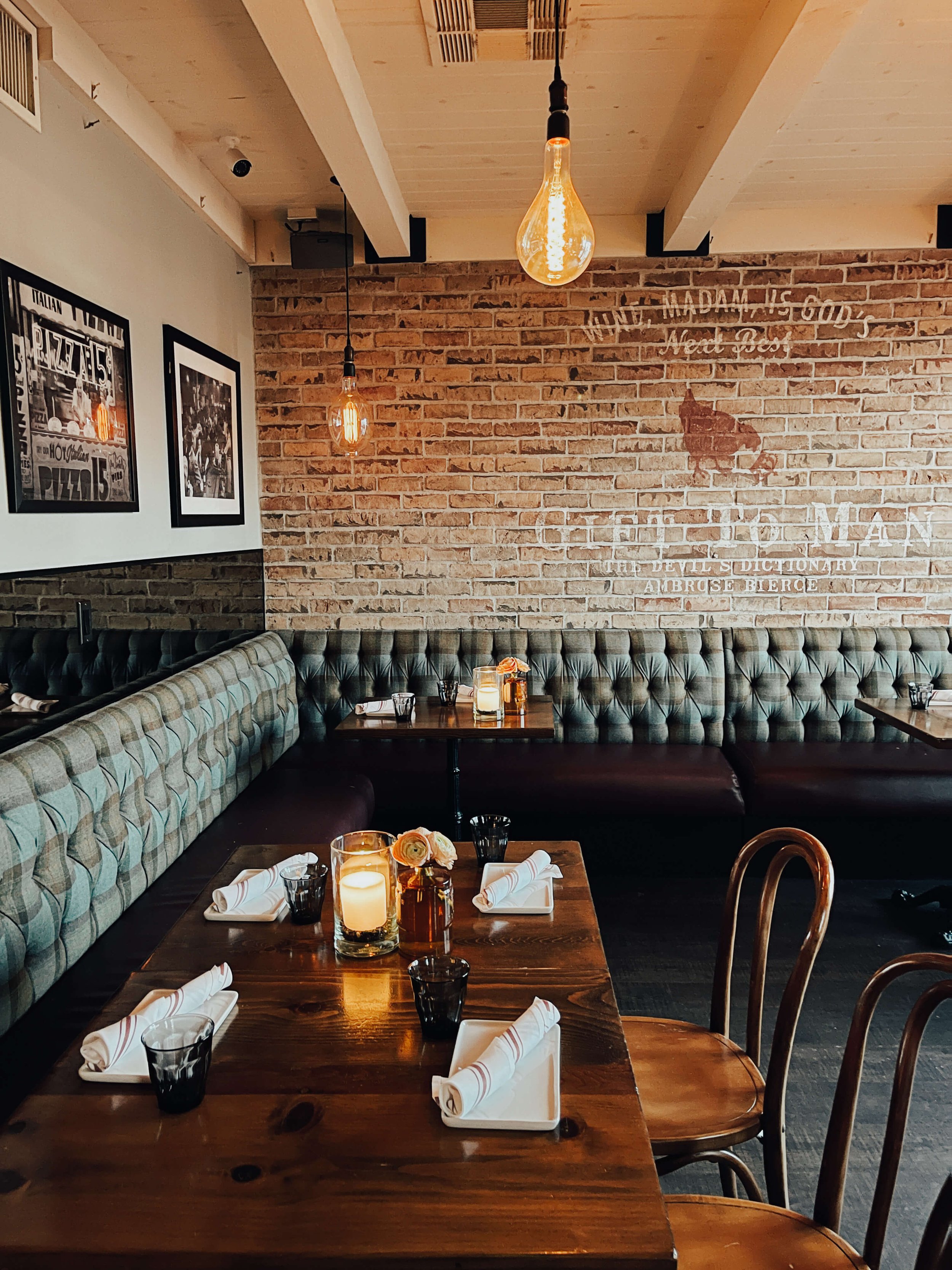 RoyalHen6-Restaurant-BalboaIsland-California-Opulist.JPG