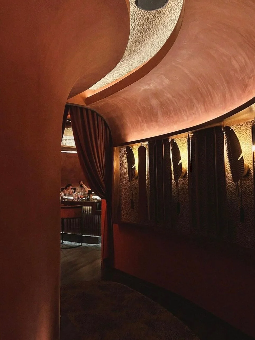 Powder Room — Opulist