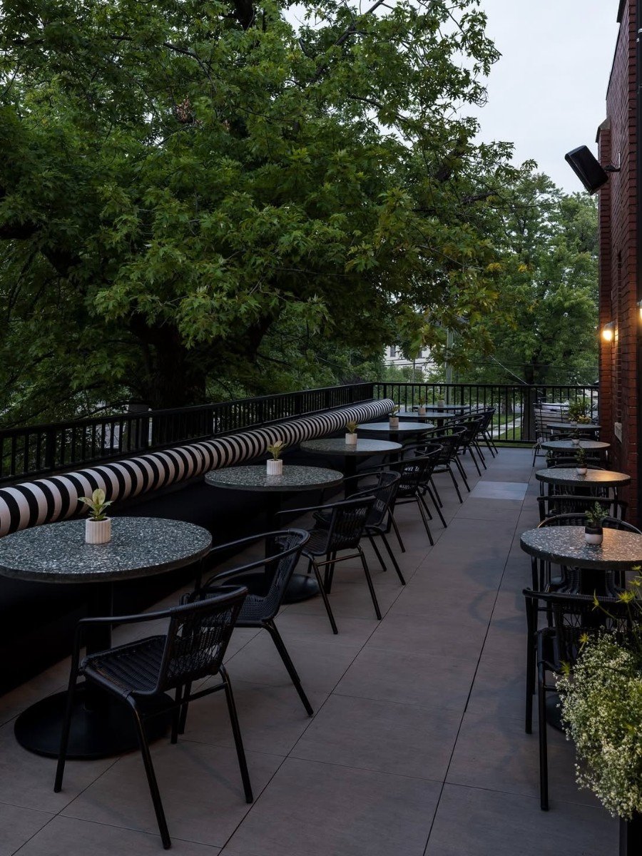 Ladder4-Restaurant-Bar-Detroit-Michigan 7.jpg