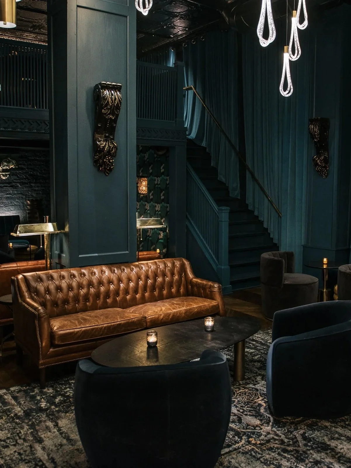 ThePearlClub-Bar-Chicago-Illinois 7.jpg