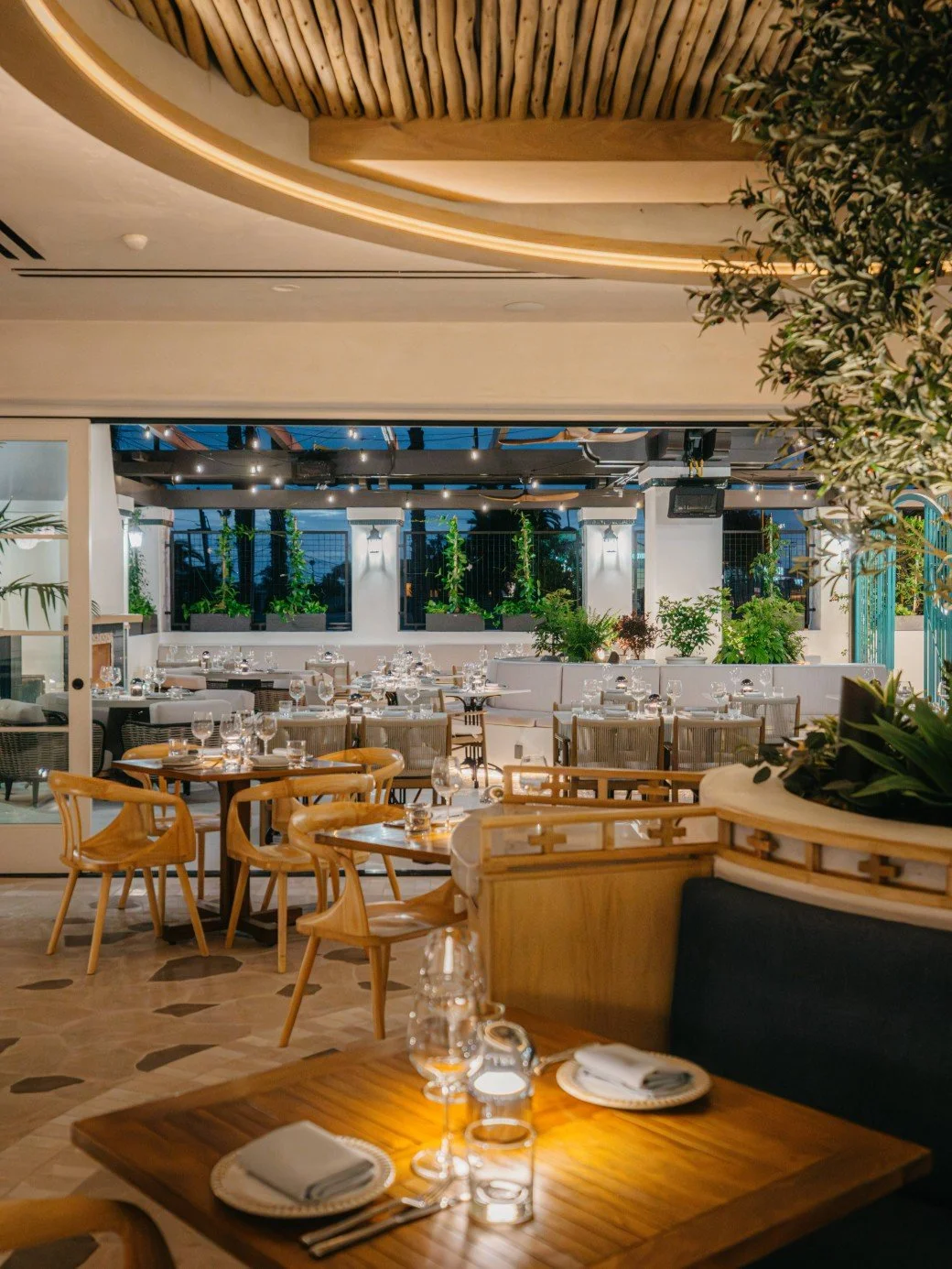 ILYA-Restaurant-Bar-SanClemente-California4.jpeg