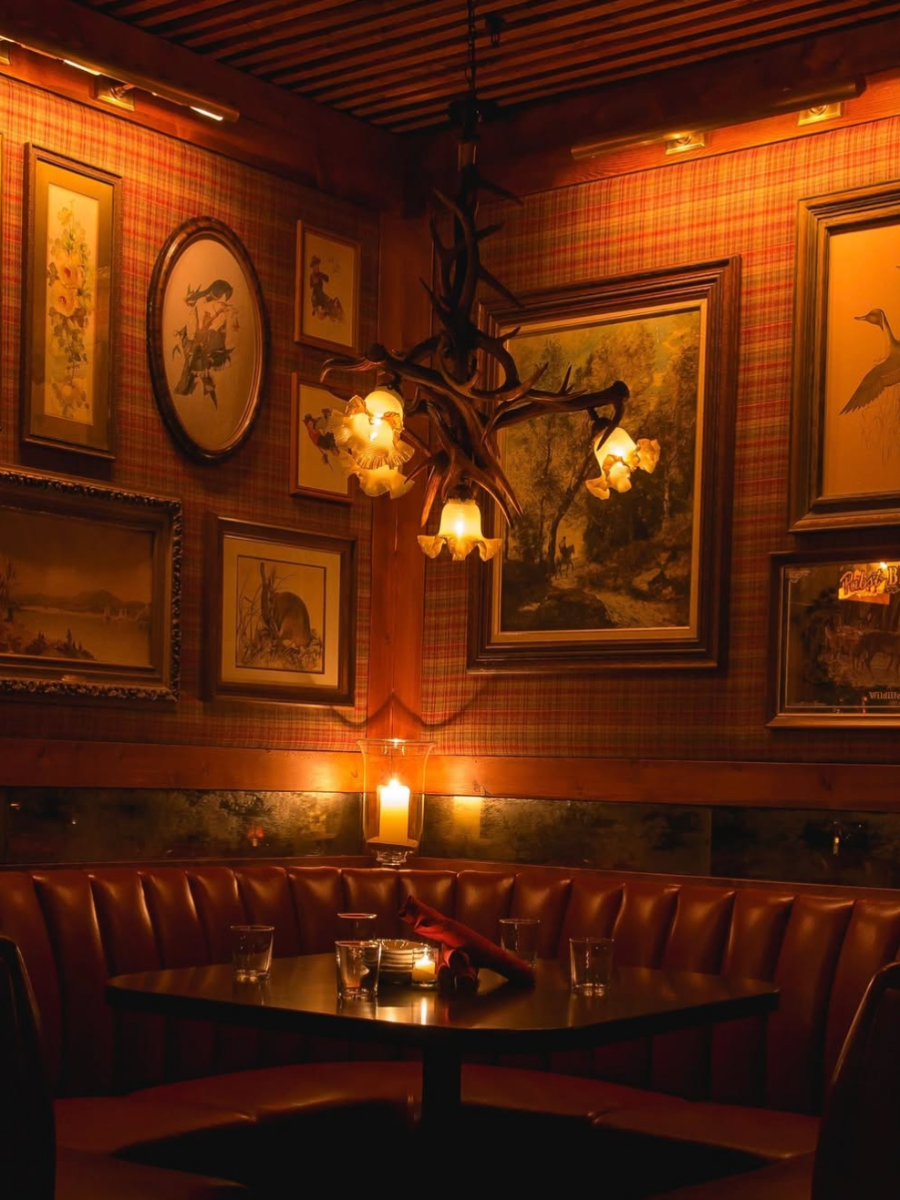 TrivoliTavern-Restaurant-Bar-Chicago-Illinois2.png