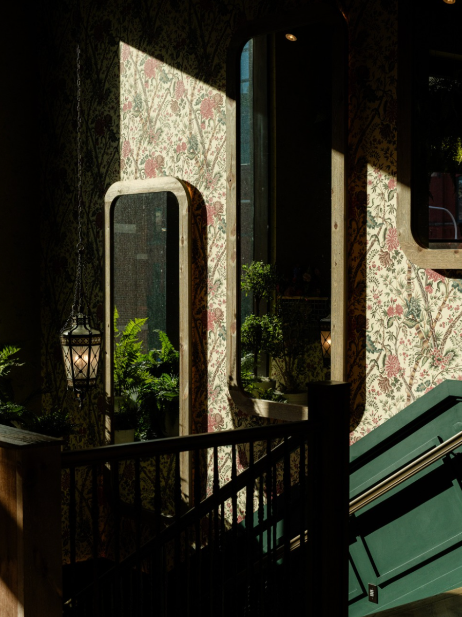 LaSerre-Restaurant-Bar-Chicago-Illinois4.png