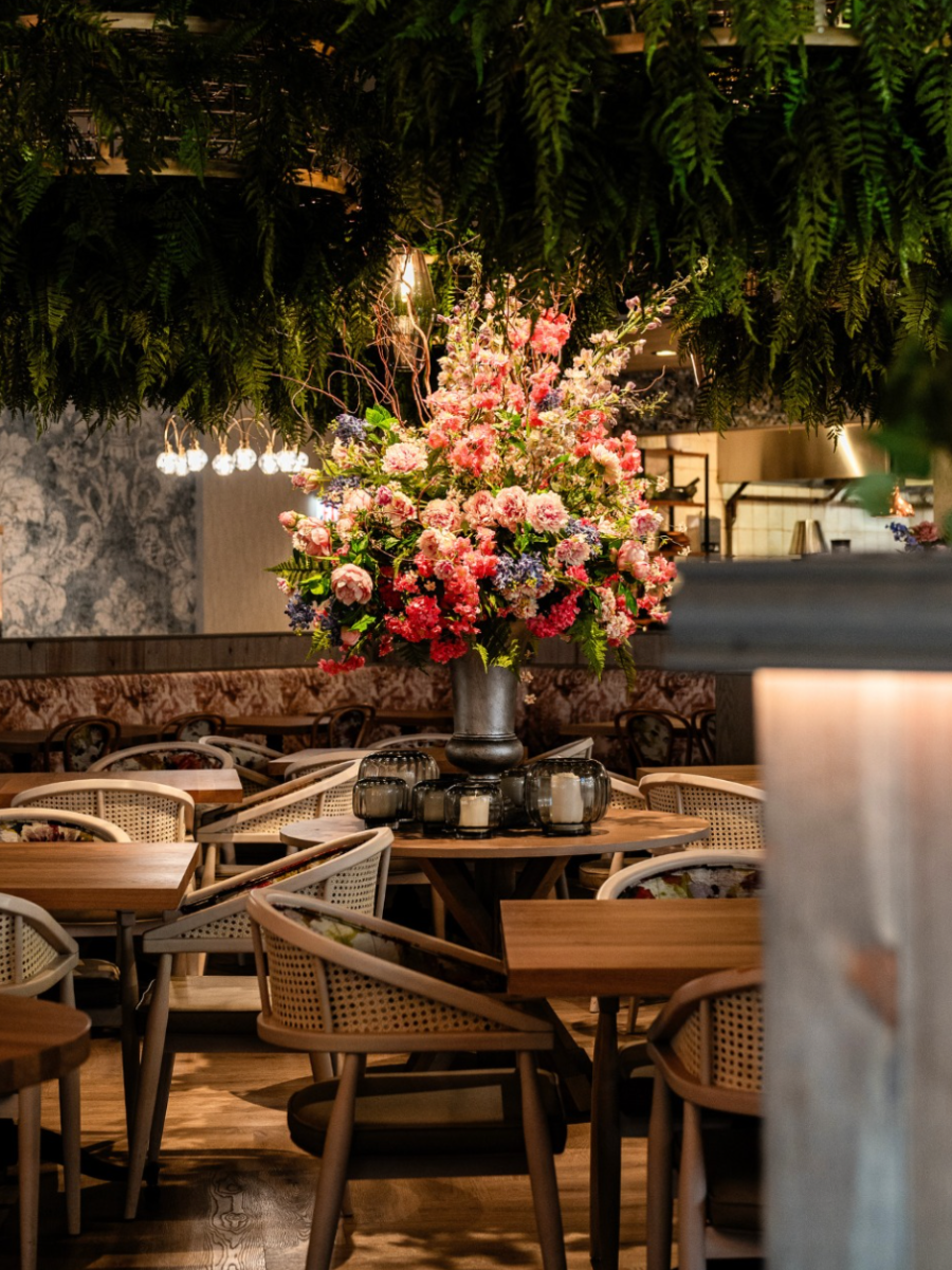 LaSerre-Restaurant-Bar-Chicago-Illinois3.png