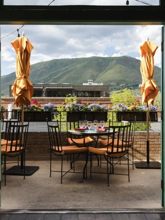 LasMontañas-Restaurant-Bar-Aspen-Colorado 4.jpg