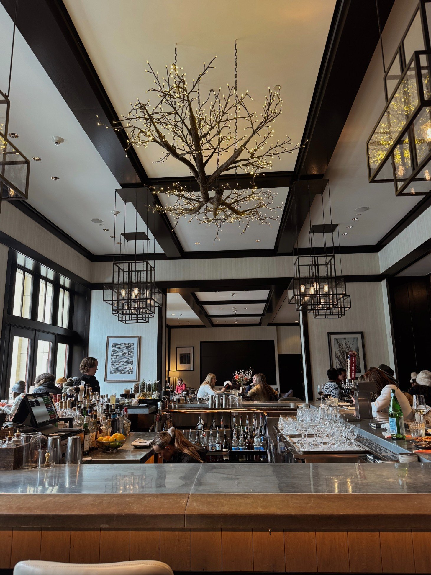 TheRemedyBar-FourSeasonsResortandResidencesVail-Bar-Vail-Colorado 5.jpg