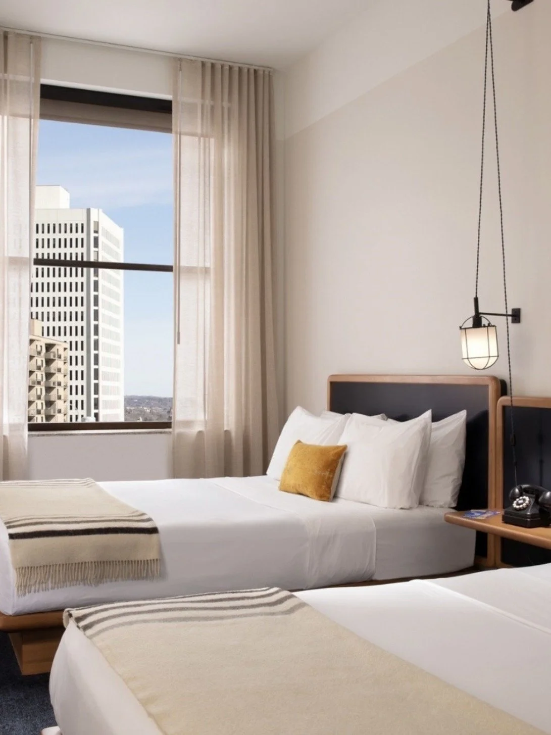 HotelEmery-Hotel-Minneapolis-Minnesota 2.jpg