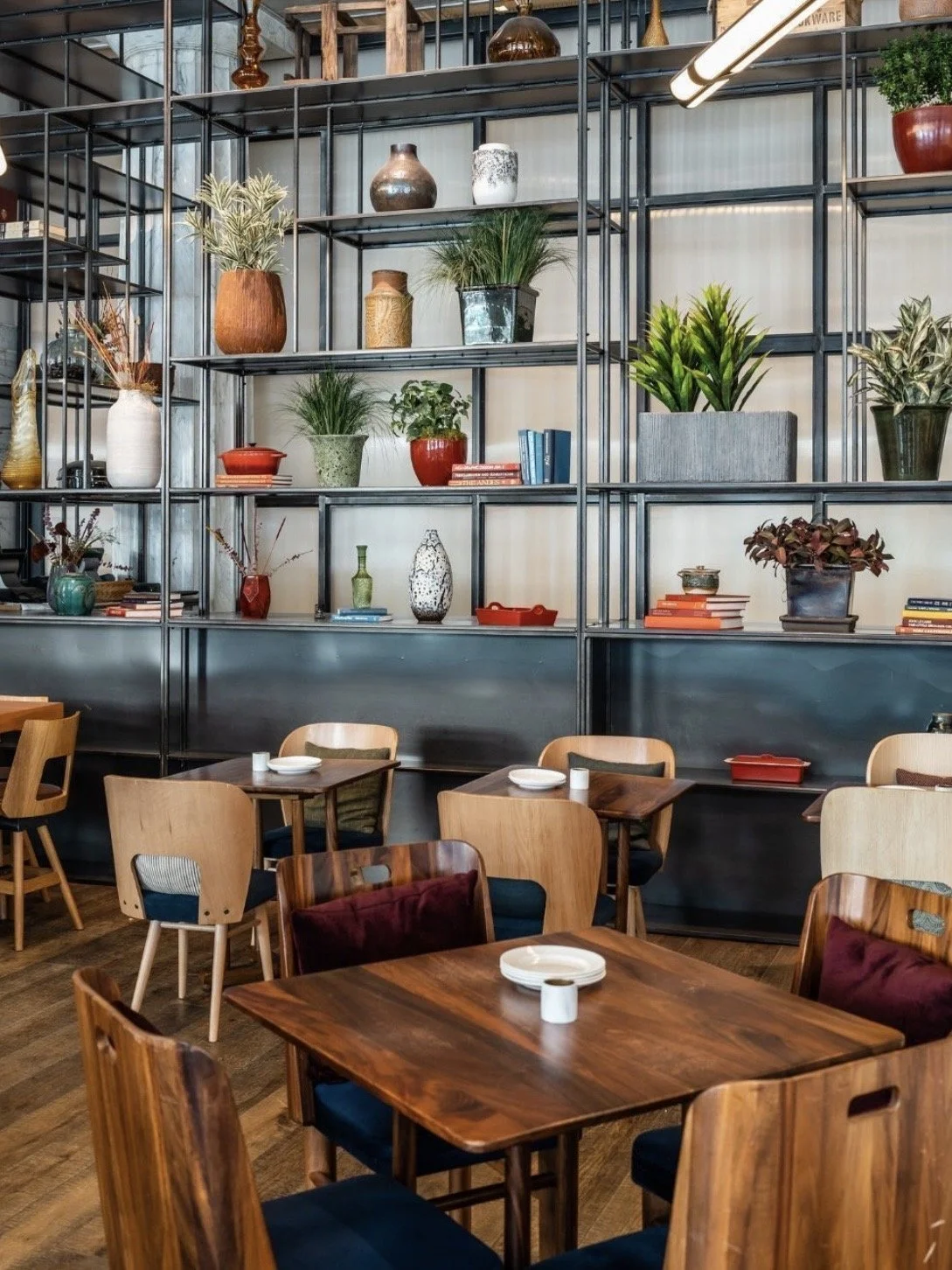 Giulia-HotelEmery-Restaurant-Bar-Minneapolis-Minnesota 1.jpg