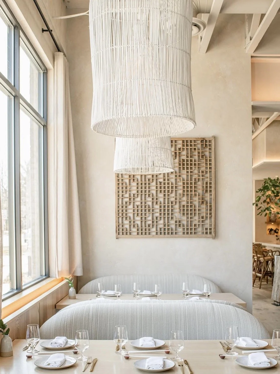 Khâluna-Restaurant-Bar-Minneapolis-Minnesota 6.jpg