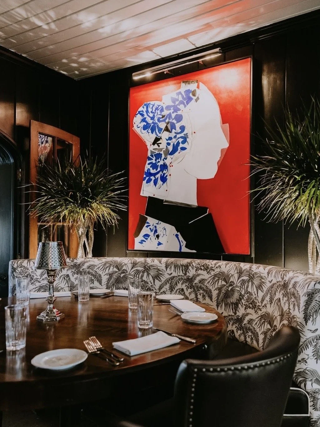 Jojo'sBar-Restaurant-Bar-ChagrinFalls-Ohio 5.jpg