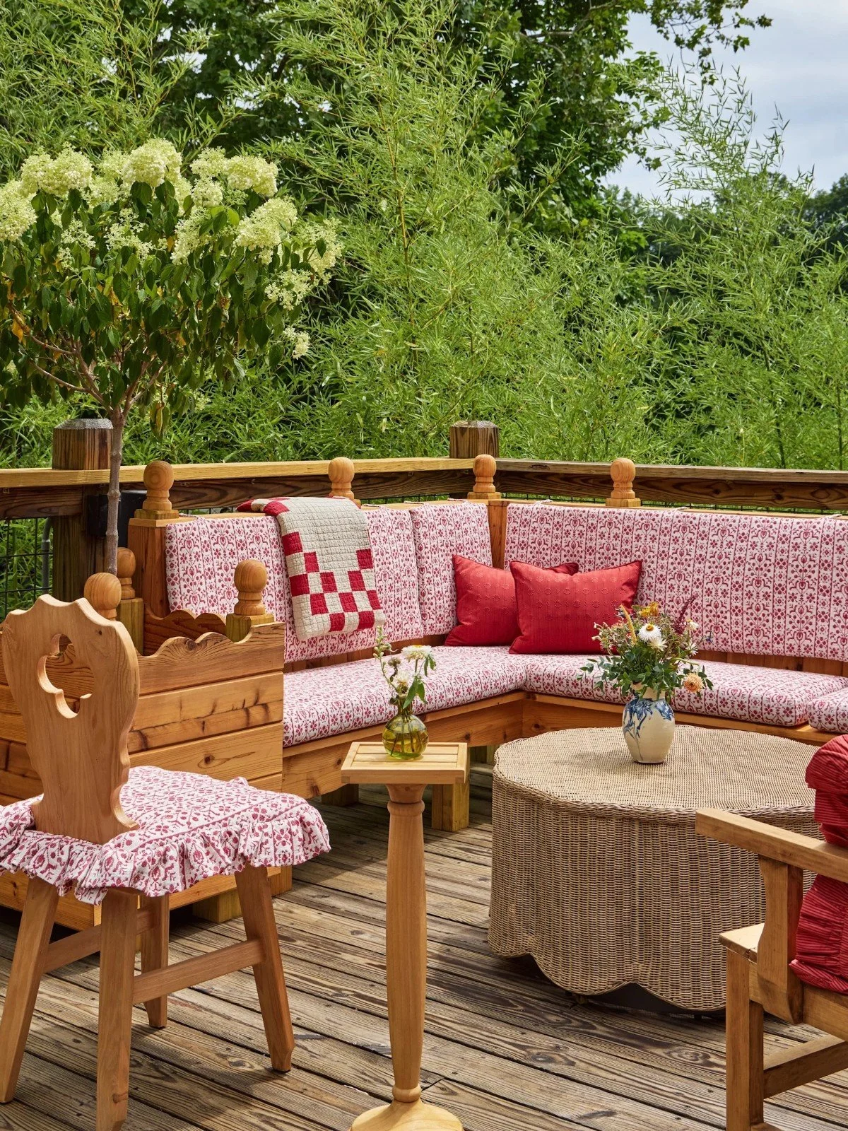 TheFeathersTavern-TheSixBells-Restaurant-Bar-Rosendale-NewYork 1.jpg