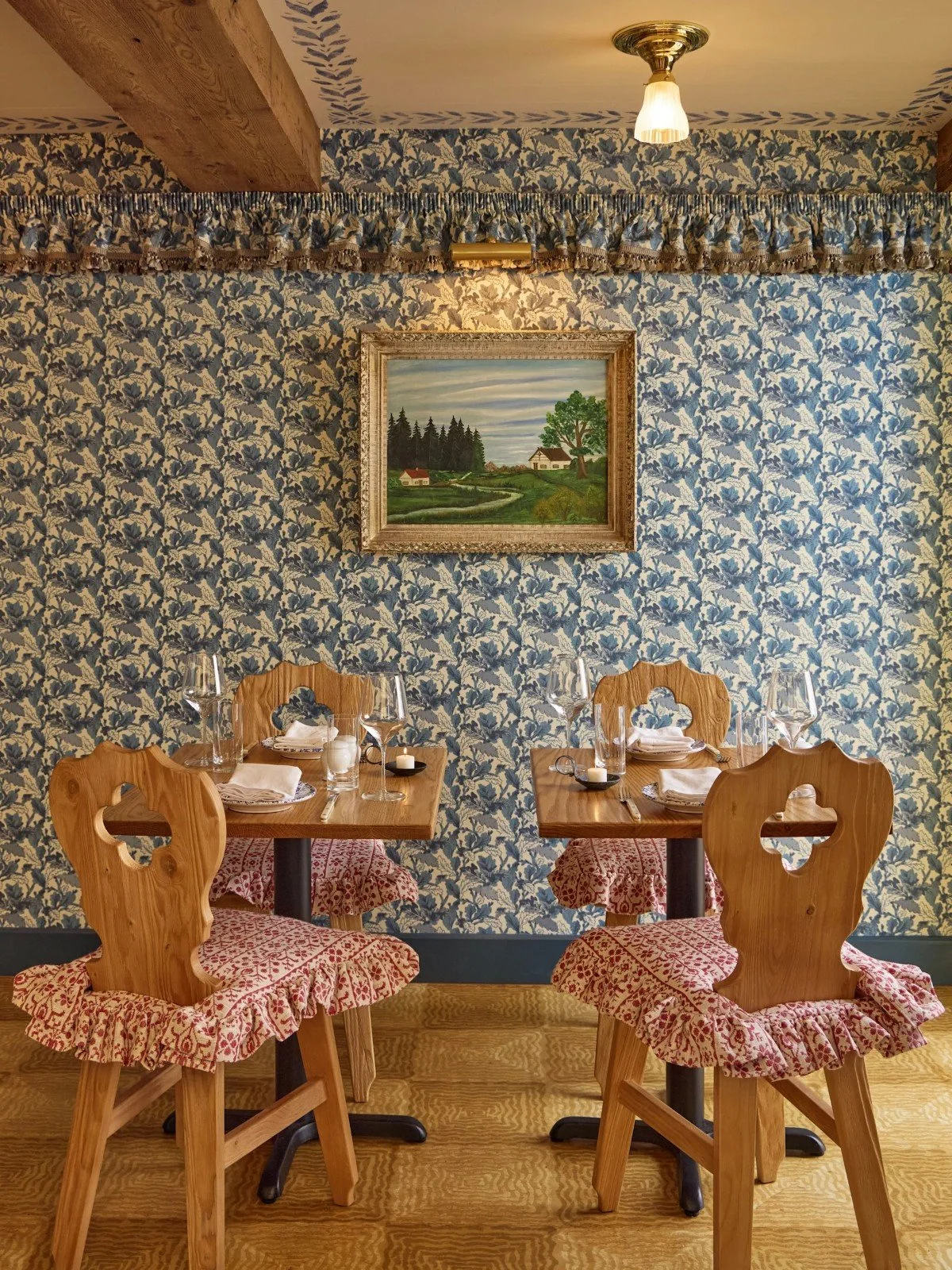 TheFeathersTavern-TheSixBells-Restaurant-Bar-Rosendale-NewYork 3.jpg