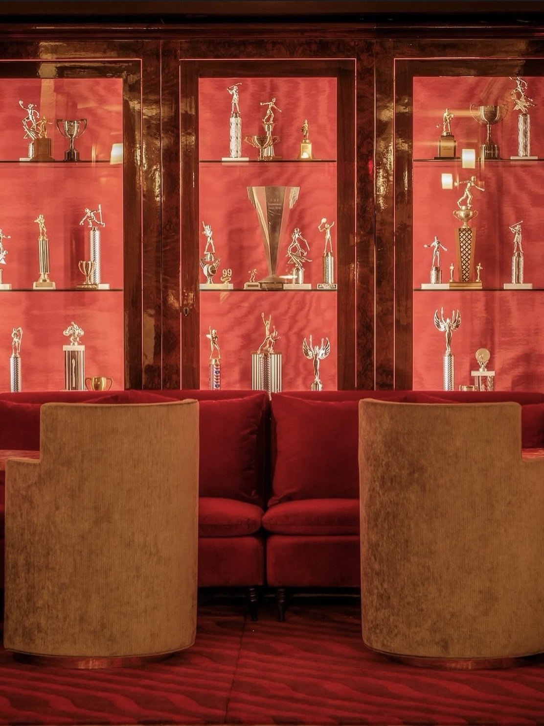 SilverLyan-Riggs-Bar-WashingtonD.C. 5.jpg