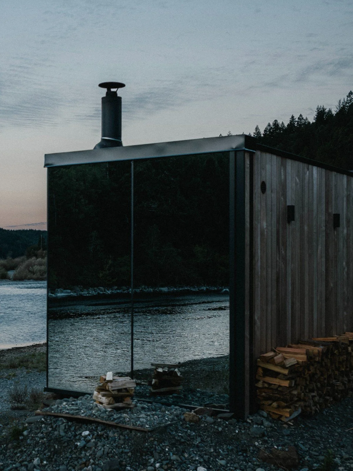 TuTuTunLodge-Hotel-GoldBeach-Oregon 8.jpg