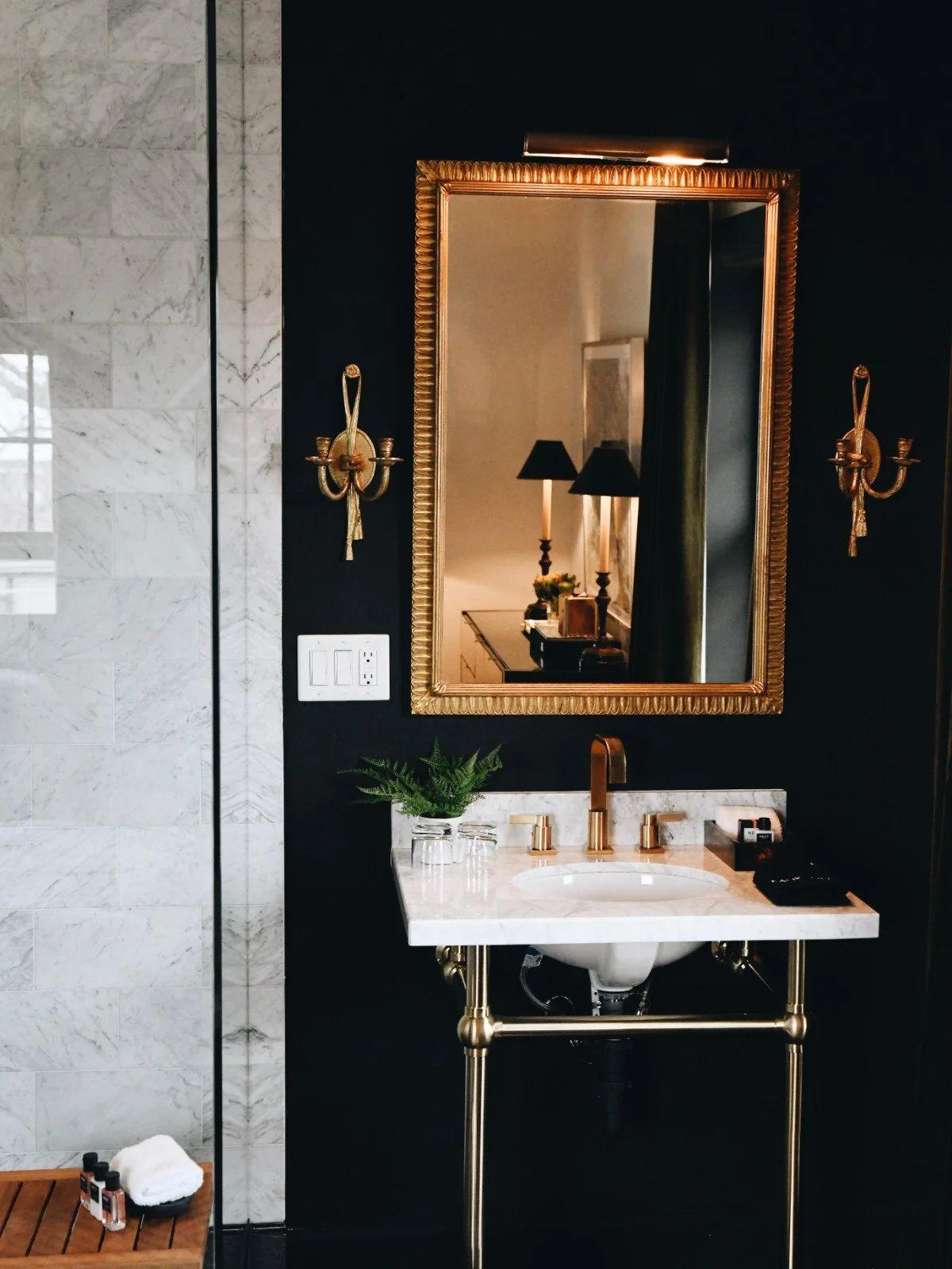 Aida-Hotel-Kansas City-Missouri 3.jpg