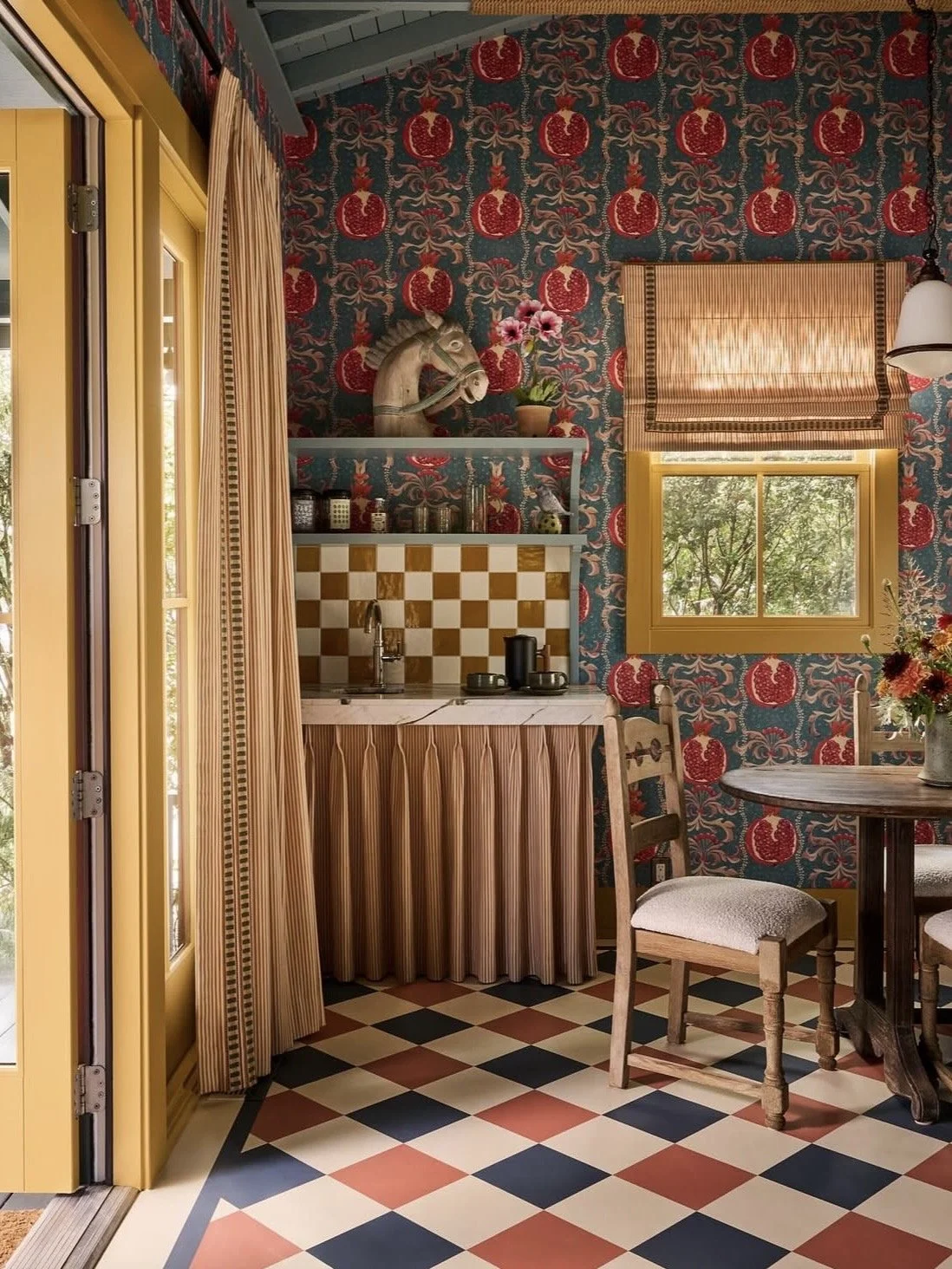 TheCottagesatLittleSaint-Hotel-Healdsburg-California 2.jpg