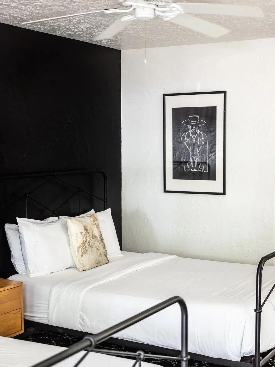 WimberleyInnandBar-Hotel-Texas 8.jpg