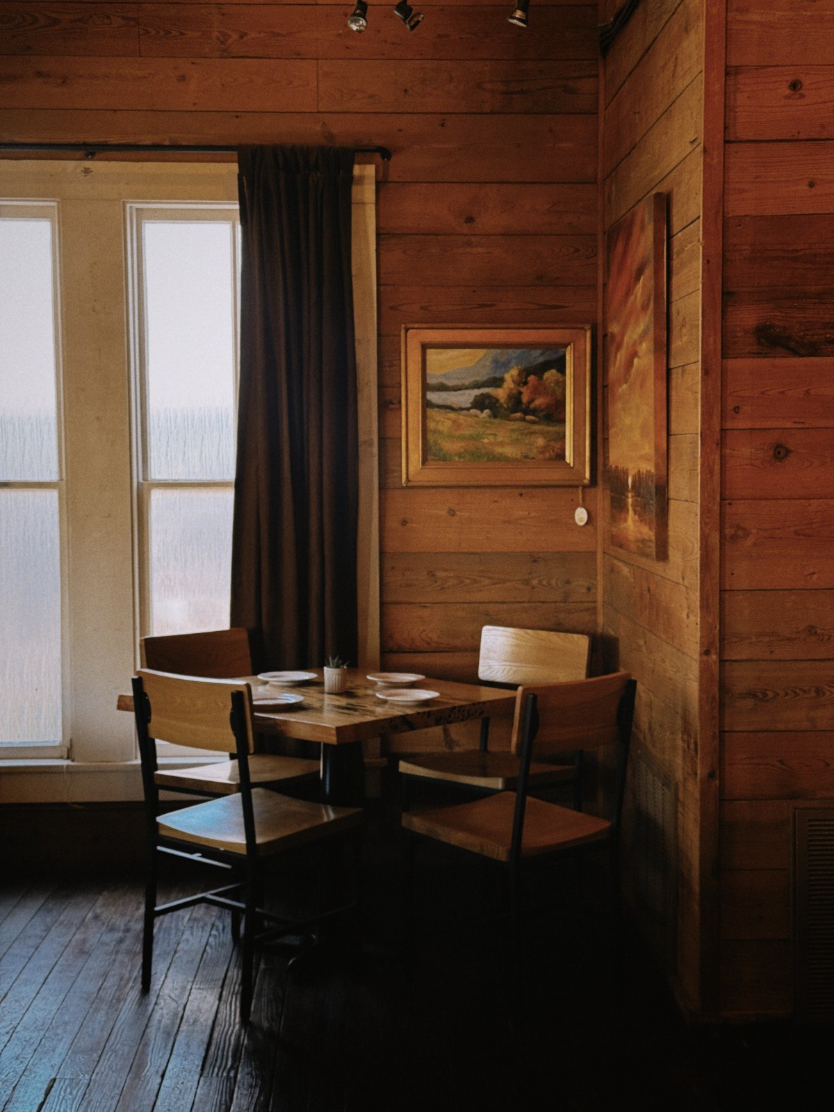 Longleaf Kitchen &amp; Bar