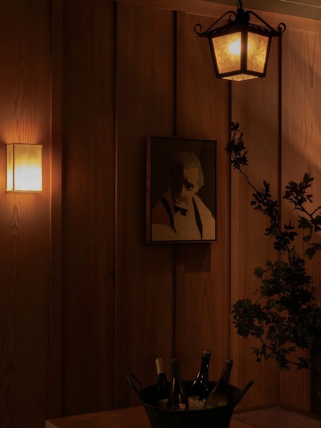 LittleMountain-Restaurant-Bar-SantaBarbara-California 4.jpg