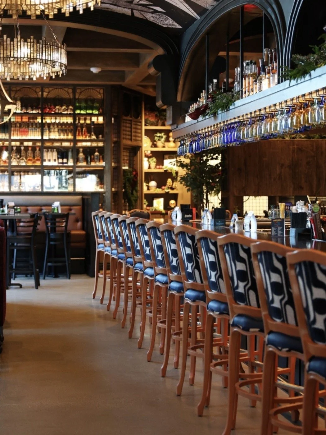 DahliaKitchenandBar-Restaurant-Bar-SiouxFalls-SouthDakota 1.jpg