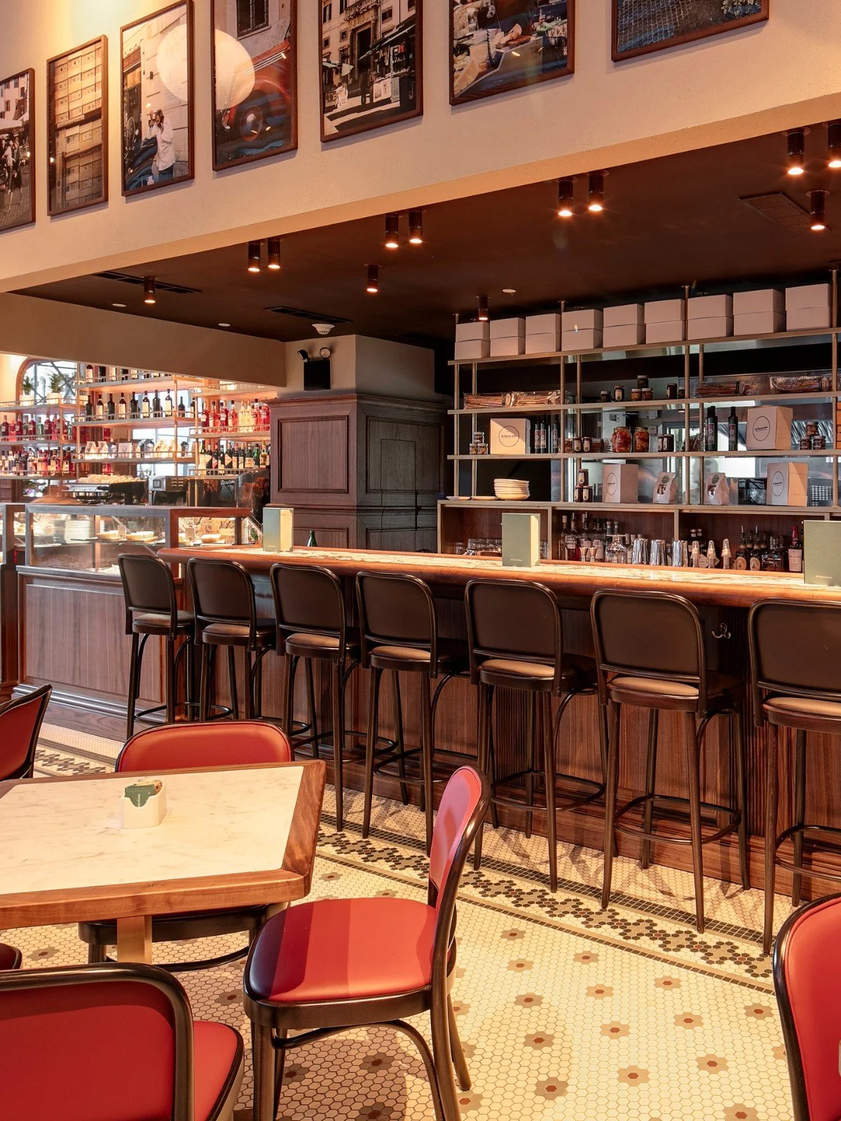 LaTazzaD'oro-Restaurant-CoffeeShop-Bakery-NewYorkCity-NewYork 6.jpg