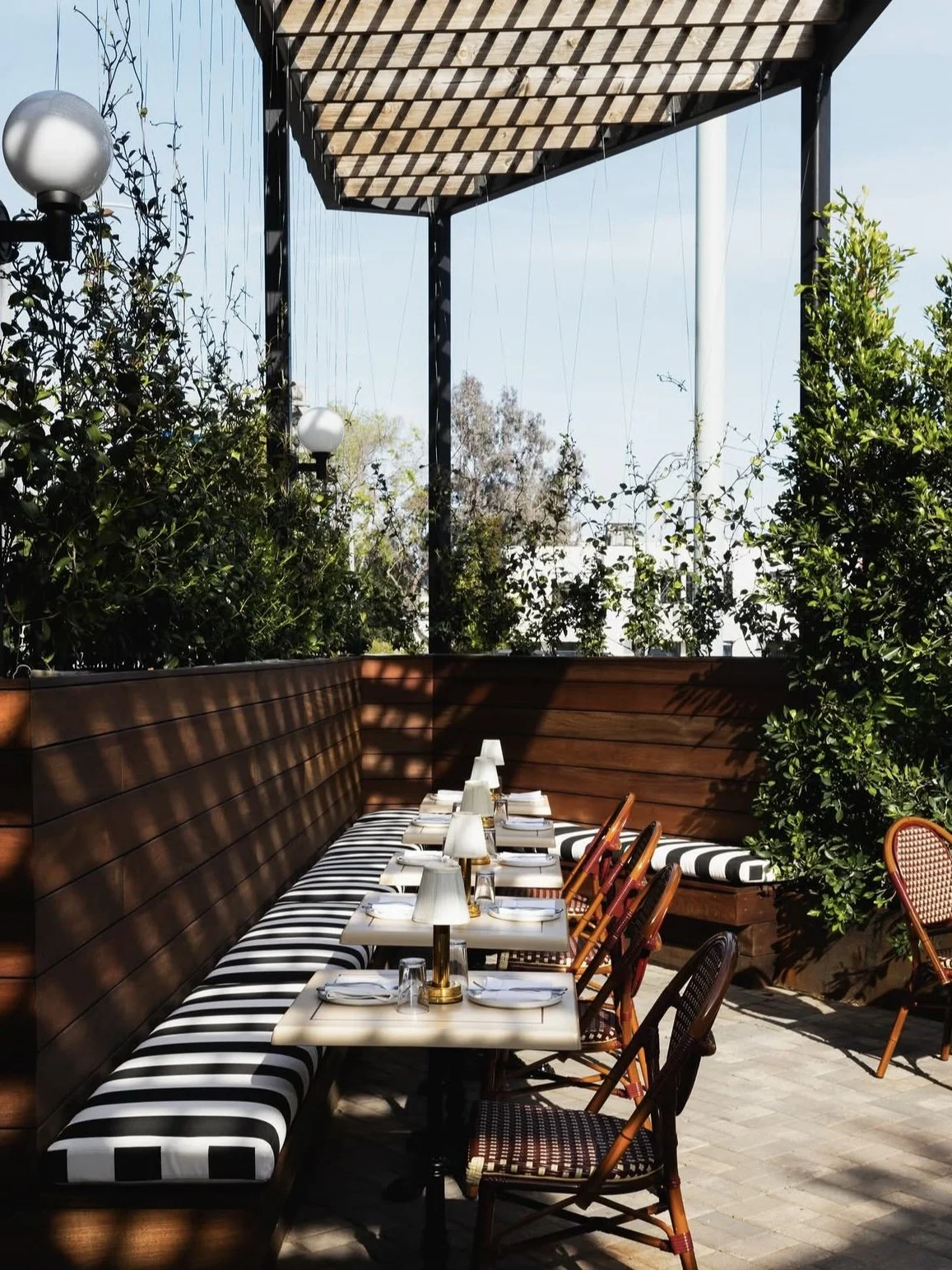 Coucou-WestHollywood-Restaurant-Bar-LosAngeles-California 11.jpg