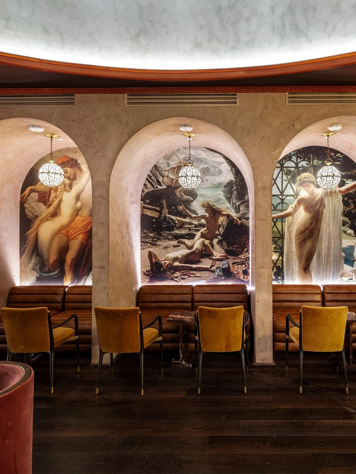CapuletCocktailClub-Bar-Raleigh-NorthCarolina 2.jpg