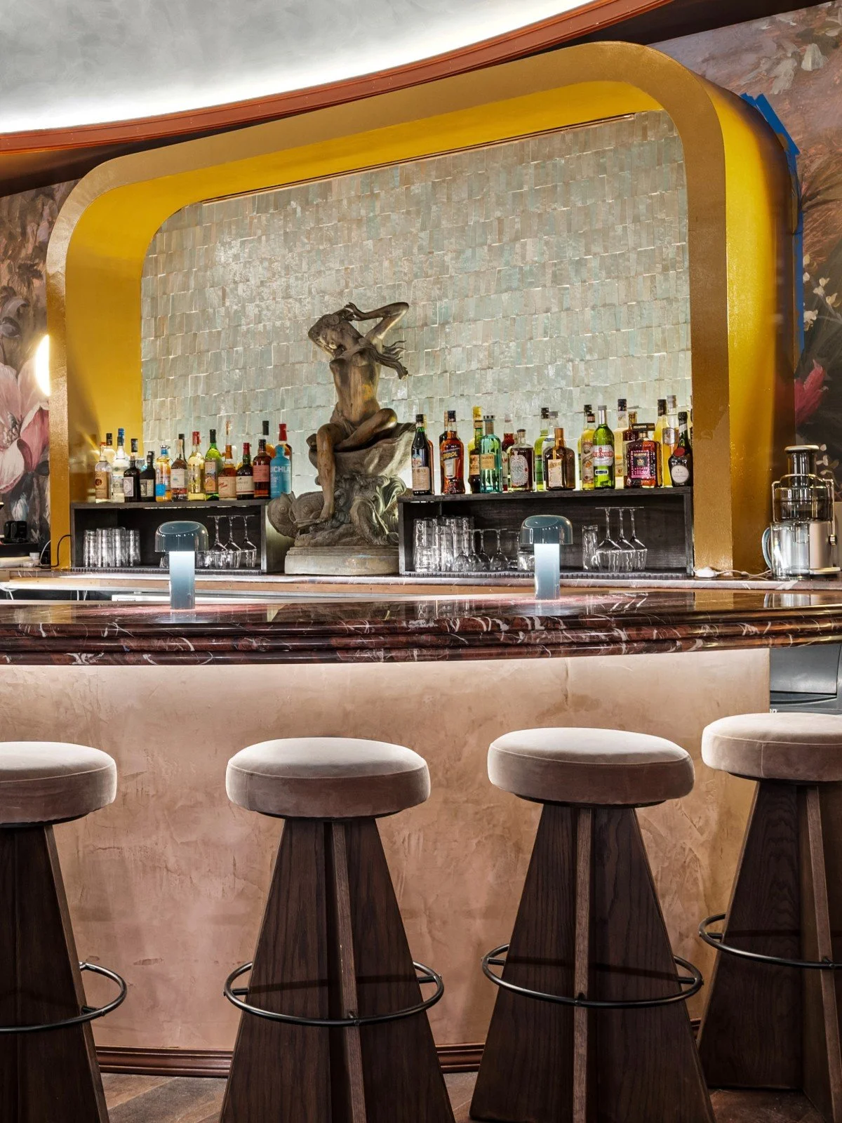 CapuletCocktailClub-Bar-Raleigh-NorthCarolina 4.jpg