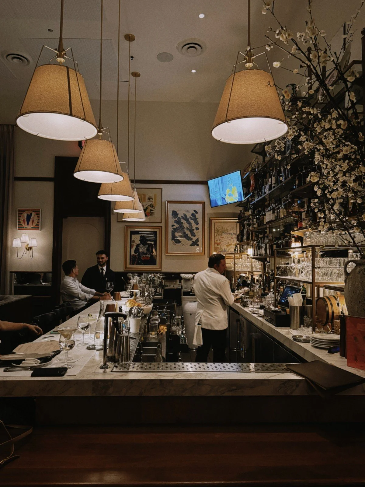Nesos-Restaurant-Bar-NewportBeach-California-Opulist1.jpg
