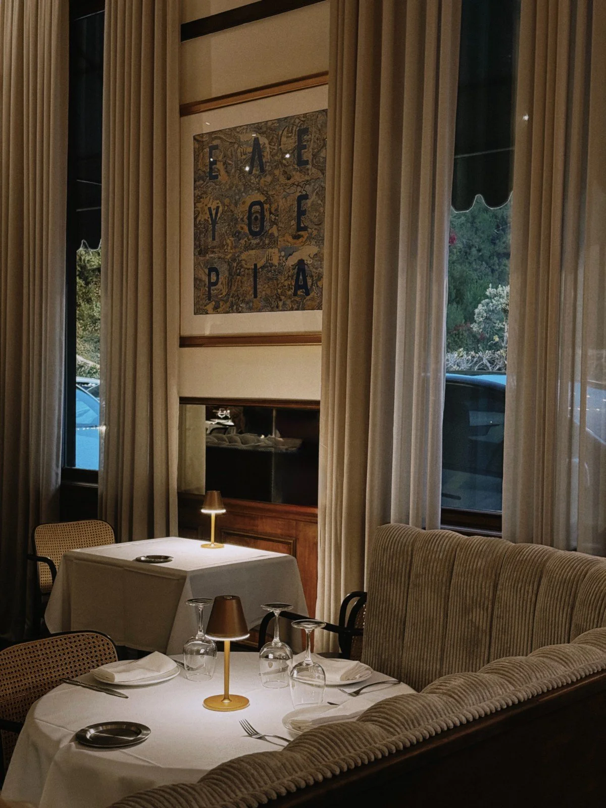 Nesos-Restaurant-Bar-NewportBeach-California-Opulist3.jpg