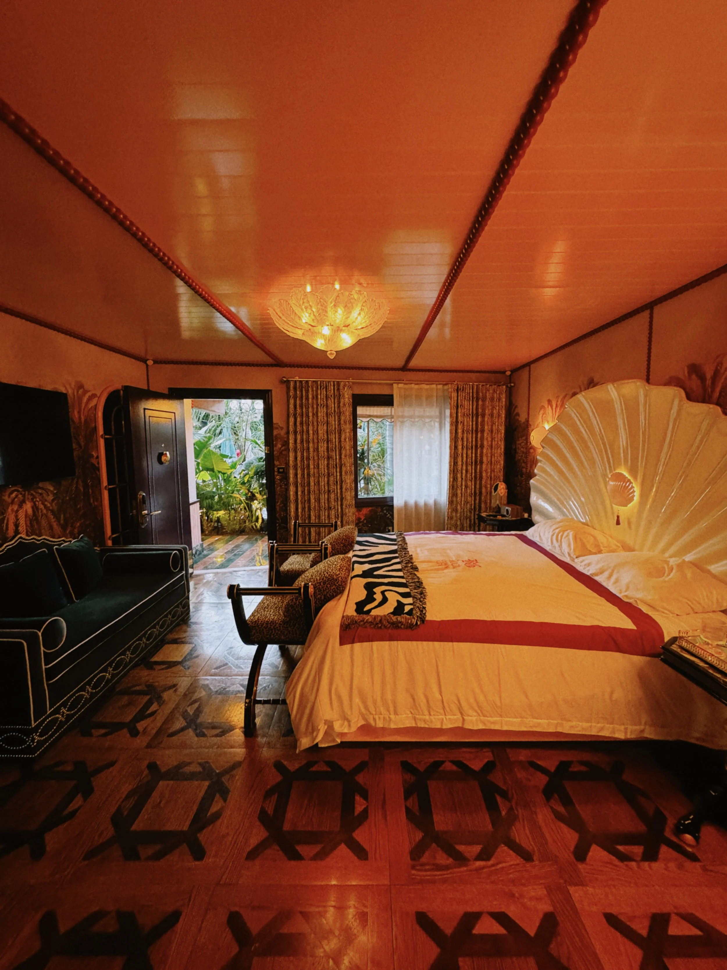 BabyGrand-Hotel-Coronado-SanDiego-California-Opulist8.JPG