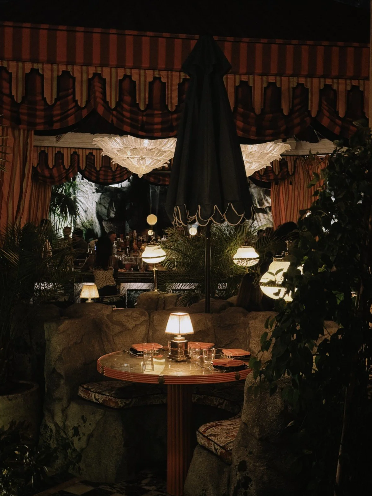 NightHawk-BabyGrand-Restaurant-Bar-Coronado-California-Opulist23.JPG