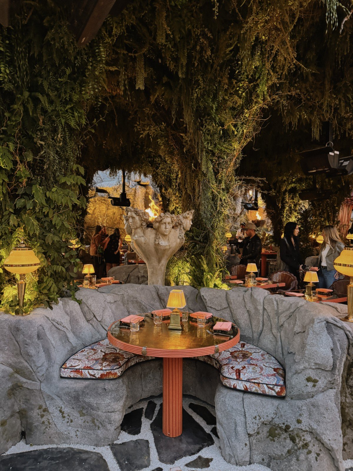 NightHawk-BabyGrand-Restaurant-Bar-Coronado-California-Opulist25.JPG
