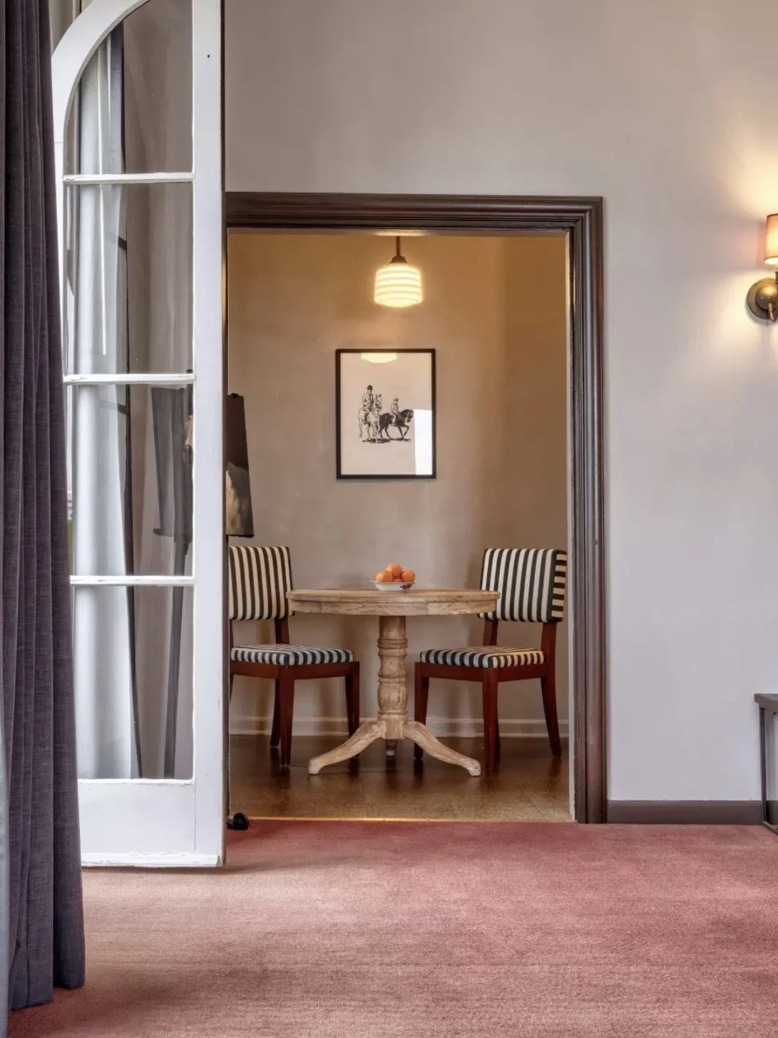 MaisonTwentySeven-Hotel-SantaMonica-California 1.jpg