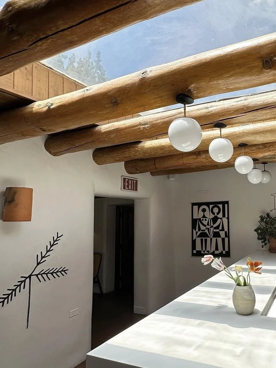 LaReina-ElReyCourt-Restaurant-Bar-SantaFe-NewMexico 5.jpg