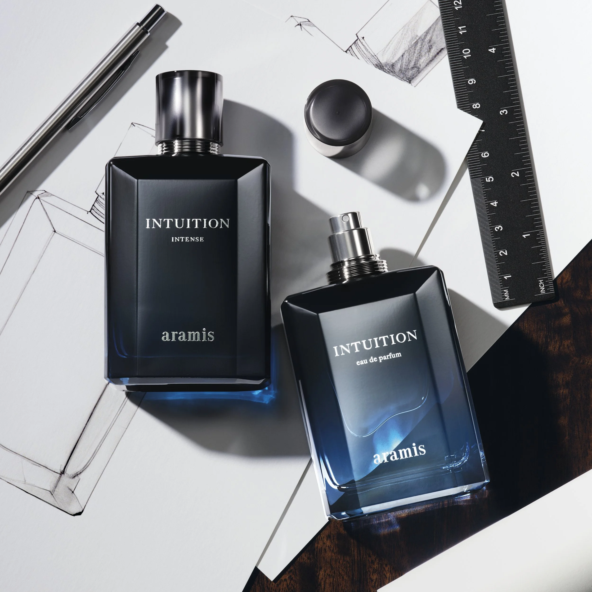 SP26_DIGITAL_Aramis_Intense_Craftsmanship_Stills_100ml_100ml_EDP_R300_1080x1080.jpg