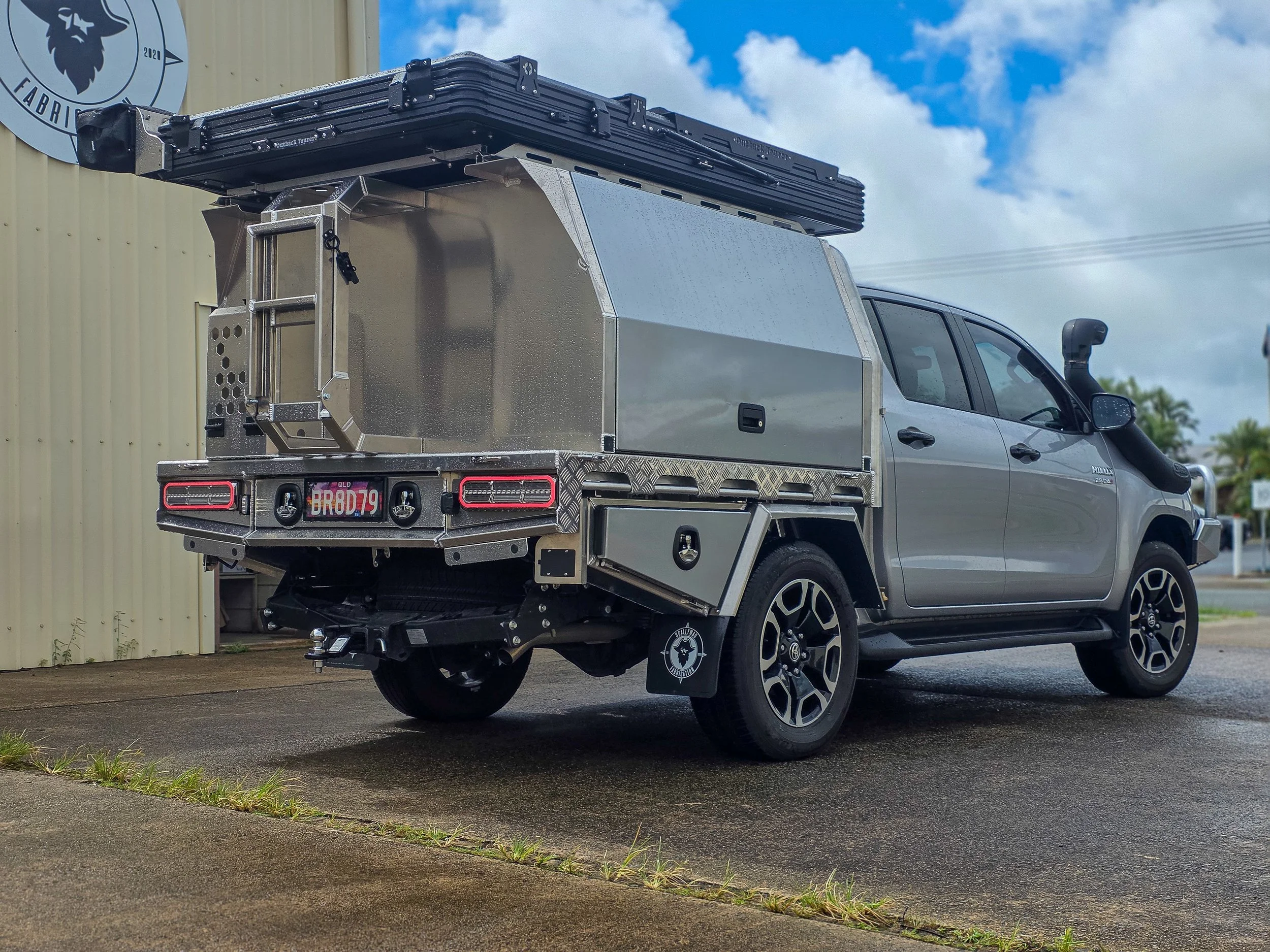 Deluxe TOURING PACKAGE - Fully Loaded