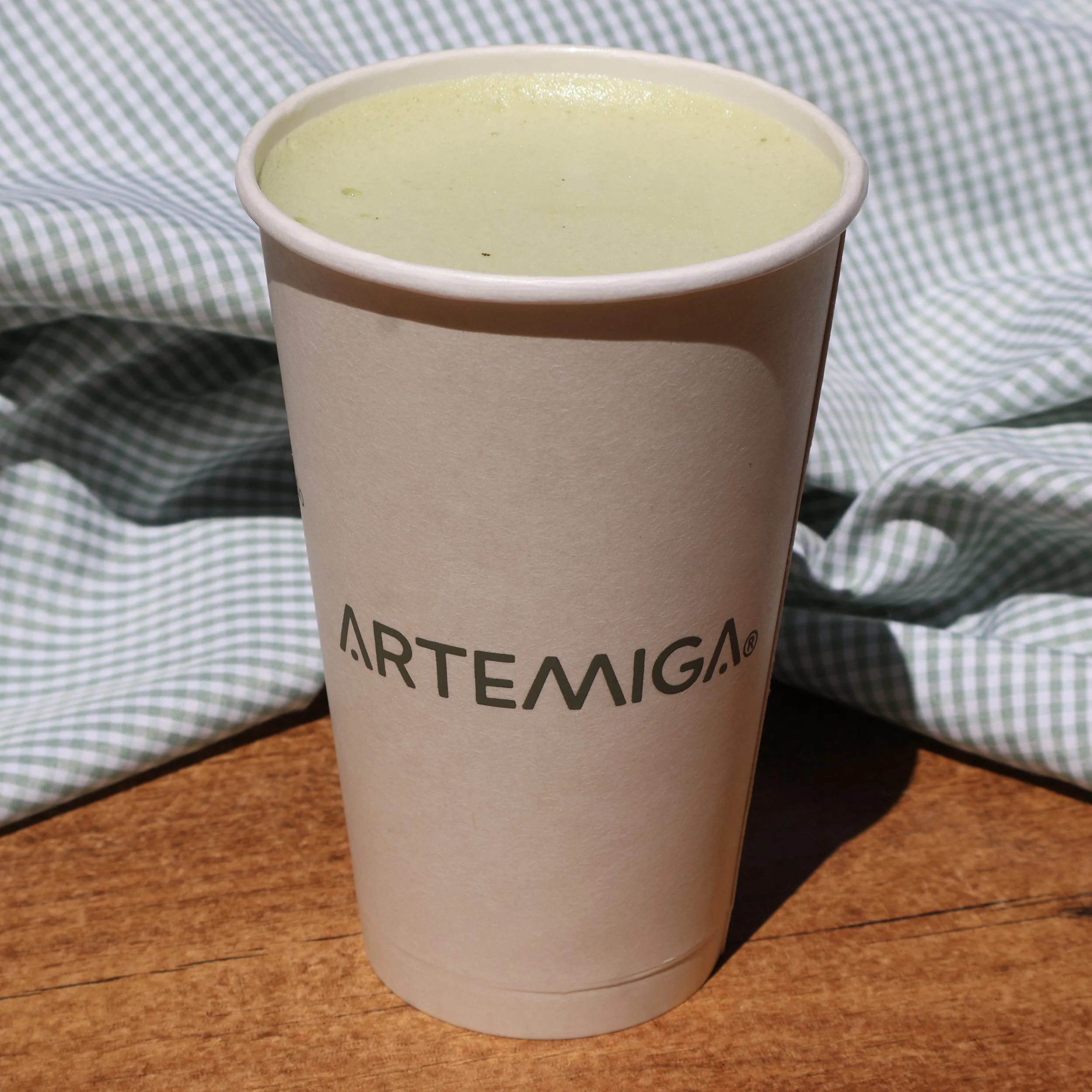 MATCHA CALIENTE.jpg