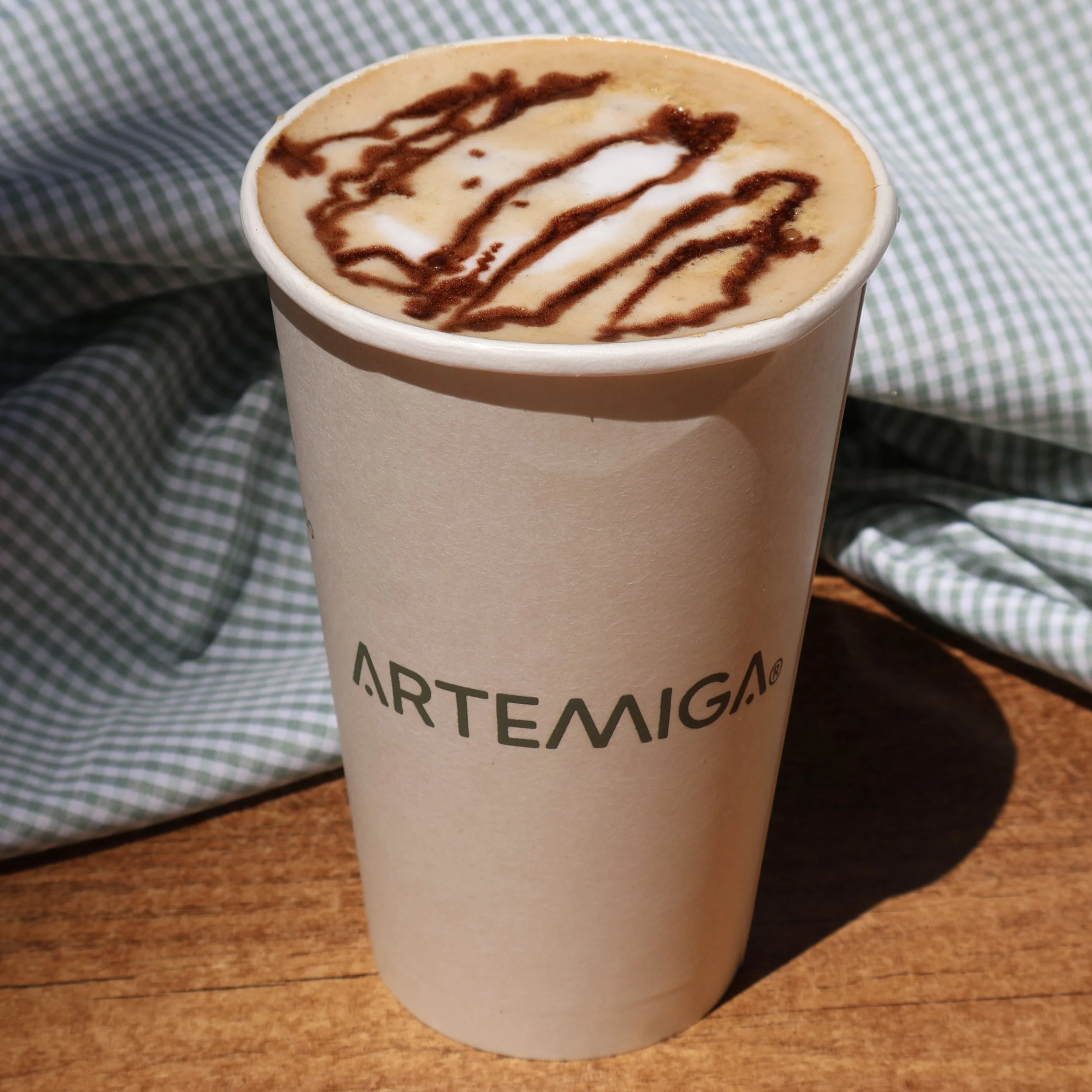 MOKA CALIENTE.jpg