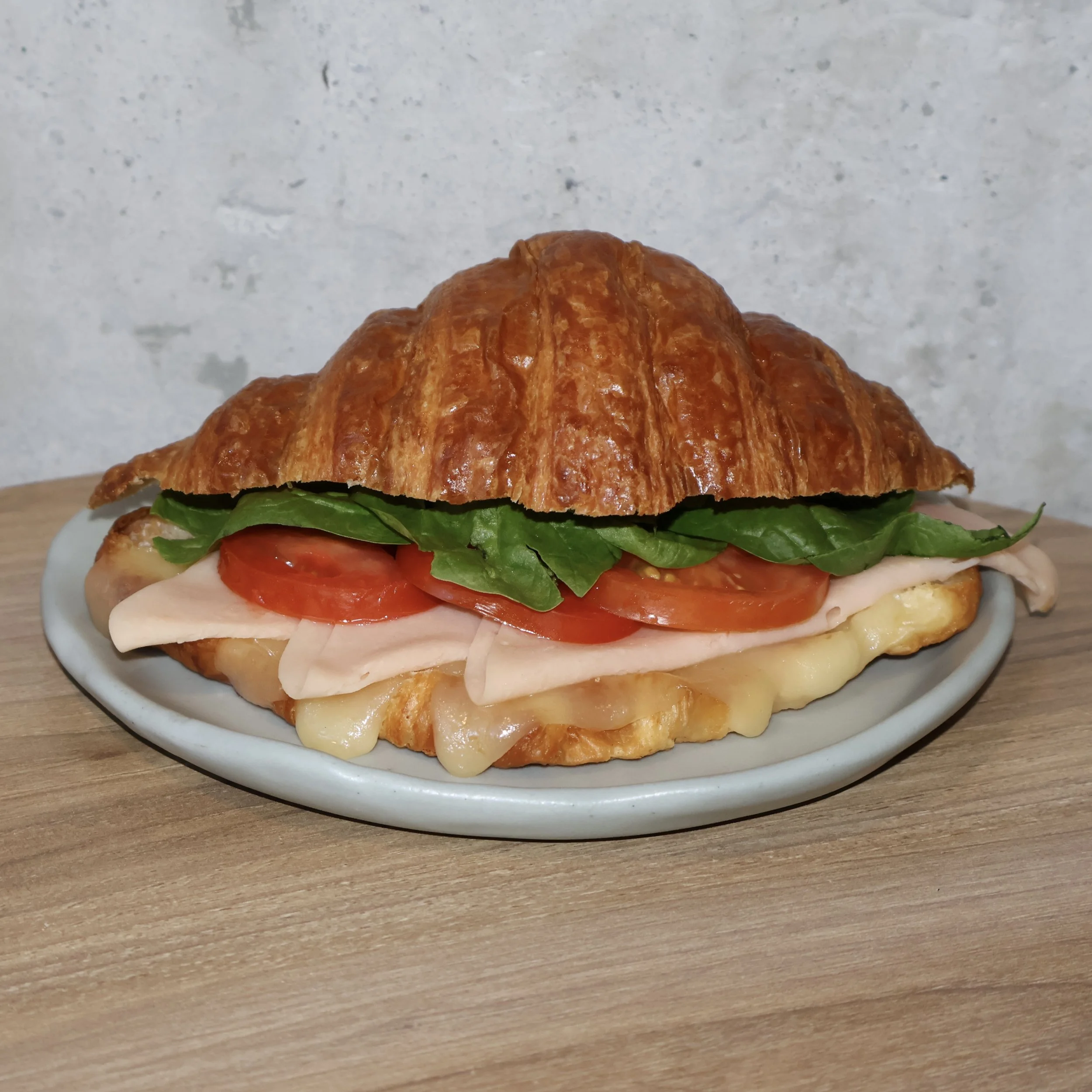 CROISSANT JAMÓN Y QUESO.JPG