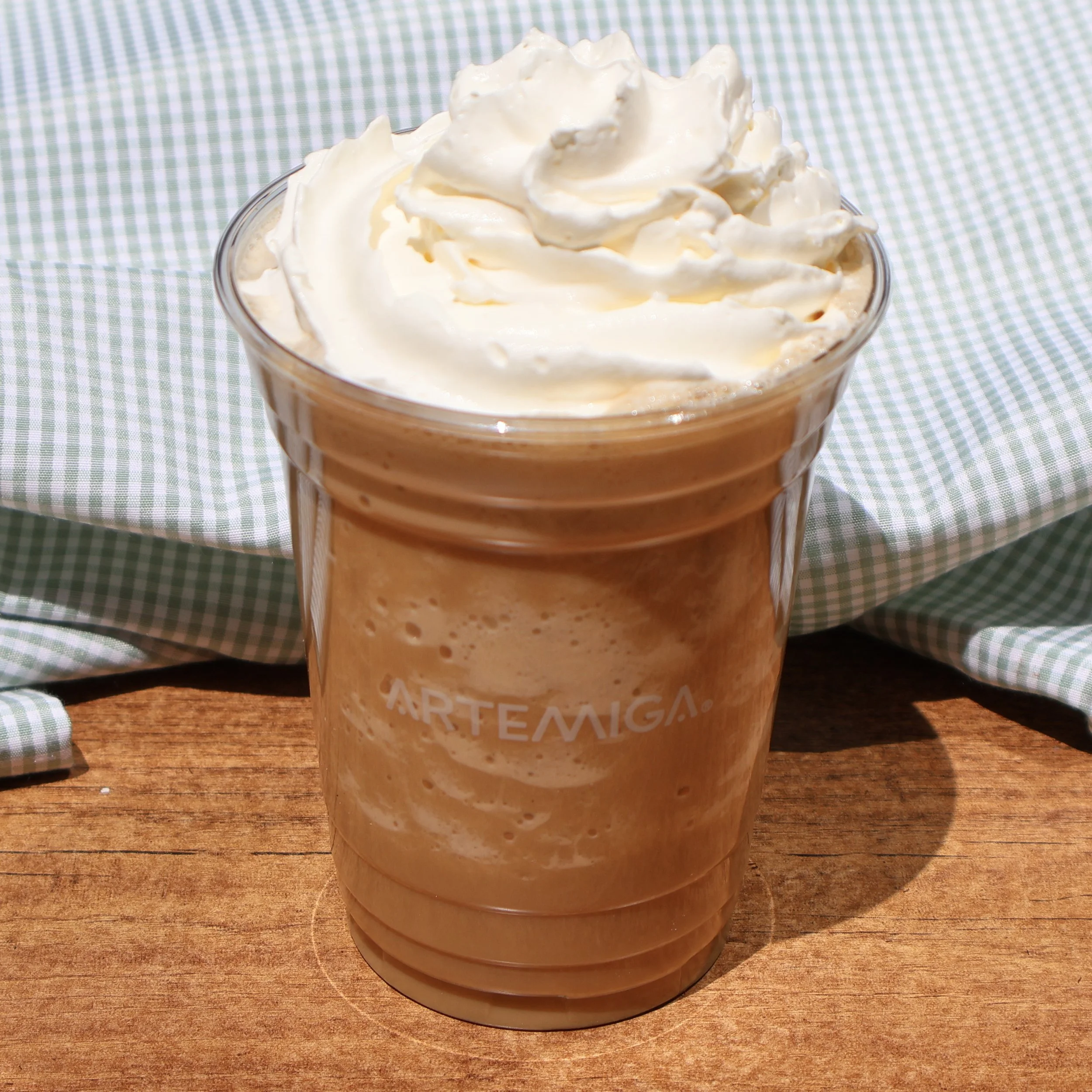 LATTE Y CAPUCCINO FRAPPÉ.jpg