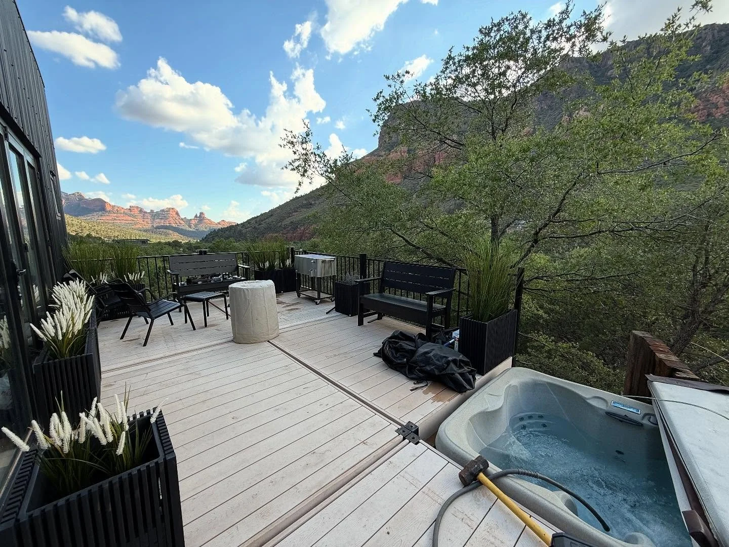 Our Tempranillo model at @tinycampsedona looking forward to visit soon! ✨ 🤩 that view!